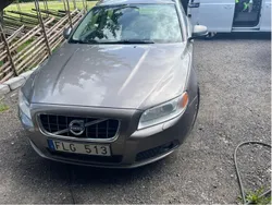 Grå Begagnad 2012 Volvo V70 Momentum Kombi | 30 000 kr (Lite dyr)