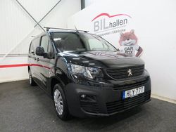 Svart Begagnad 2022 Peugeot Partner Minibuss | 159 000 kr (Marknadspris)