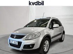 Grå (grå metallic) Begagnad 2013 Suzuki SX4 SUV | 54 800 kr (Superpris)