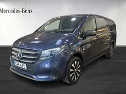 Blå Ny 2025 Mercedes Vito Minibuss | 663 900 kr (Lite dyr)