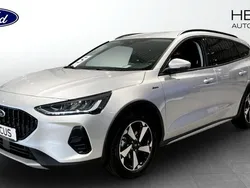 Moondust silver Begagnad 2024 Ford Focus Active Halvkombi | 249 900 kr