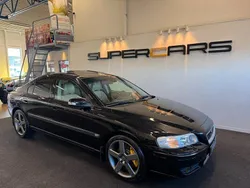 Svart Begagnad 2003 Volvo S60 Sedan | 128 000 kr