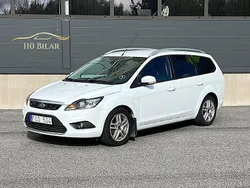 Vit Begagnad 2010 Ford Focus Titanium Kombi | 29 900 kr (Marknadspris)