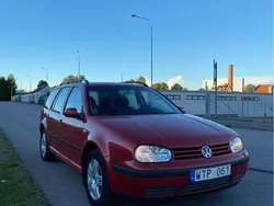 Röd Begagnad 2005 VW Golf IV Kombi | 17 000 kr (Marknadspris)