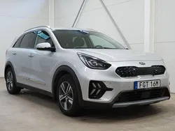 Grå Begagnad 2020 Kia Niro 2 SUV | 199 900 kr (Marknadspris)