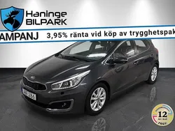 Grå Begagnad 2015 Kia Ceed Halvkombi | 89 900 kr (Marknadspris)