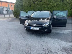 Svart Begagnad 2011 VW Golf VI Halvkombi | 64 900 kr (Marknadspris)