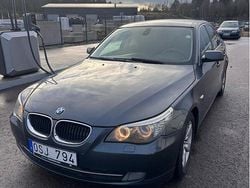Grå Begagnad 2008 BMW 520 Sedan | 55 000 kr (Bra pris)