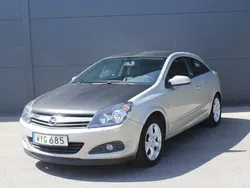 Grå Begagnad 2005 Opel Astra GTC Halvkombi | 34 900 kr