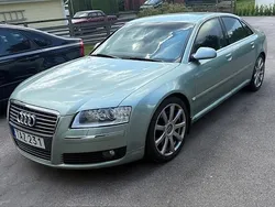 Grön Begagnad 2007 Audi A8 Sedan | 129 000 kr