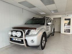 Silver (silver metallic) Begagnad 2012 Nissan Navara Pickup | 99 900 kr (Marknadspris)