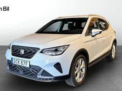 Vit (nevada white metallic) Begagnad 2024 Seat Arona SUV | 219 900 kr (Lite dyr)