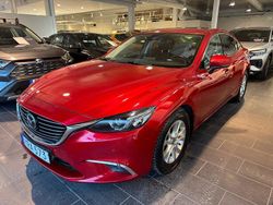 Röd (soul red crystal metallic) Begagnad 2017 Mazda 6 Optimum Sedan | 189 000 kr (Lite dyr)