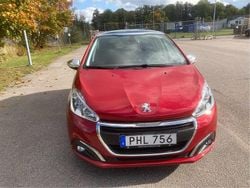 Begagnad 2017 Peugeot 208 Halvkombi | 85 000 kr (Bra pris)