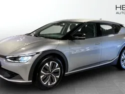 Grå (grey) Begagnad 2022 Kia EV6 2 SUV | 409 900 kr (Marknadspris)