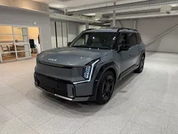 Ny 2025 Kia EV9 3 SUV | 807 668 kr (Marknadspris)
