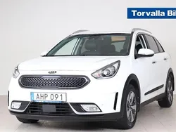 Vit Begagnad 2019 Kia Niro 2 SUV | 209 800 kr (Marknadspris)