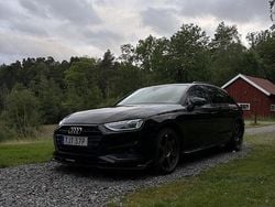 Svart Begagnad 2021 Audi A4 Comfort Kombi | 210 000 kr (Bra pris)