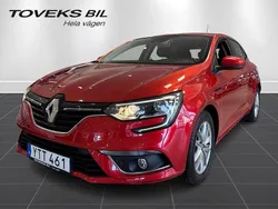 Röd Begagnad 2018 Renault Mégane IV Halvkombi | 104 900 kr (Marknadspris)