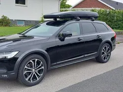 Svart Begagnad 2017 Volvo V90 CC Kombi | 215 900 kr (Marknadspris)