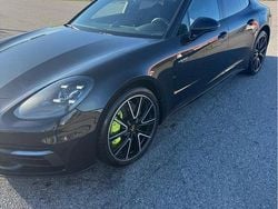 Svart Begagnad 2018 Porsche Panamera 4 Sedan | 549 000 kr (Marknadspris)