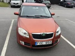 Orange Begagnad 2007 Skoda Fabia Halvkombi | 15 000 kr (Bra pris)