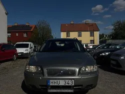 Ljusgrön Begagnad 2006 Volvo V70 Kinetic Kombi | 39 500 kr (Marknadspris)