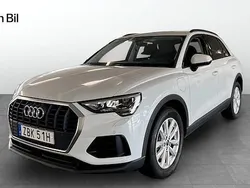 Vit Begagnad 2022 Audi Q3 Proline SUV | 359 900 kr (Marknadspris)