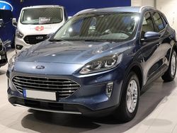 Blå (blue) Begagnad 2022 Ford Kuga Titanium SUV | 269 900 kr (Marknadspris)
