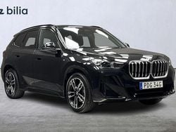 Svart Begagnad 2025 BMW X1 M Sport SUV | 439 000 kr (Marknadspris)