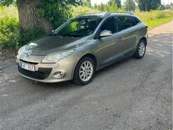 Brun Begagnad 2010 Renault Mégane GrandTour Kombi | 36 000 kr (Lite dyr)