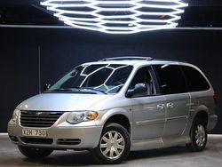 Silver Begagnad 2006 Chrysler Town & Country Van | 119 900 kr (Marknadspris)
