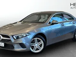 Mörkgrå (silver) Begagnad 2020 Mercedes A250 AMG Sedan | 269 900 kr (Marknadspris)