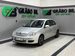 Silver Begagnad 2005 Toyota Corolla Sedan | 79 900 kr (Dyr)