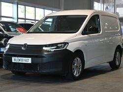 Vit Begagnad 2021 VW Caddy Minibuss | 199 000 kr (Marknadspris)