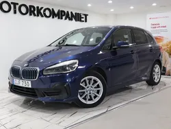 Blå Begagnad 2018 BMW 225 Active Tourer Advantage Minibuss | 199 900 kr (Marknadspris)