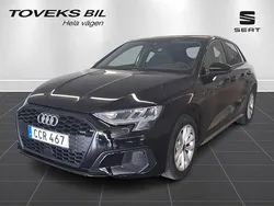 Brilliantsvart Begagnad 2022 Audi A3 Proline Halvkombi | 219 900 kr (Marknadspris)