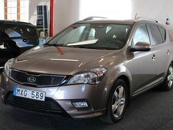 Ljusbrun Begagnad 2012 Kia Ceed Kombi | 79 900 kr (Bra pris)
