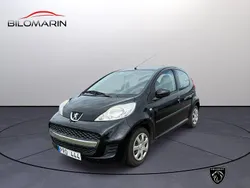 Svart Begagnad 2010 Peugeot 107 Premium Halvkombi | 24 900 kr (Marknadspris)