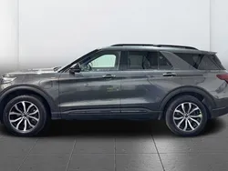 Grå Begagnad 2020 Ford Explorer ST-Line SUV | 376 900 kr