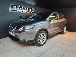 Grå Begagnad 2015 Nissan Qashqai SUV | 122 900 kr (Marknadspris)
