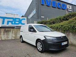 Vit Begagnad 2023 VW Caddy Maxi Minibuss | 259 800 kr (Lite dyr)