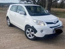 Vit Begagnad 2010 Toyota Urban Cruiser SUV | 32 000 kr (Marknadspris)