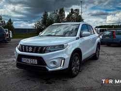 Vit Begagnad 2024 Suzuki Vitara SUV | 269 000 kr (Marknadspris)