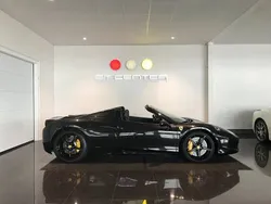 Svart Begagnad 2013 Ferrari 458 Cab | 2 495 000 kr