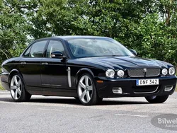 Svart Begagnad 2007 Jaguar XJR R Sedan | 250 000 kr