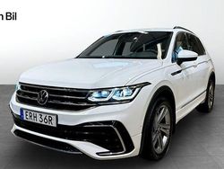 Vit Begagnad 2021 VW Tiguan R-line SUV | 319 900 kr (Lite dyr)