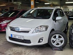 Vit Begagnad 2010 Toyota Auris Hybrid Plus Halvkombi | 79 999 kr (Marknadspris)