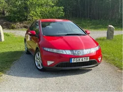 Röd Begagnad 2008 Honda Civic Sport Halvkombi | 39 000 kr (Bra pris)