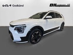 Clear white Begagnad 2024 Kia e-Niro Advance SUV | 439 000 kr